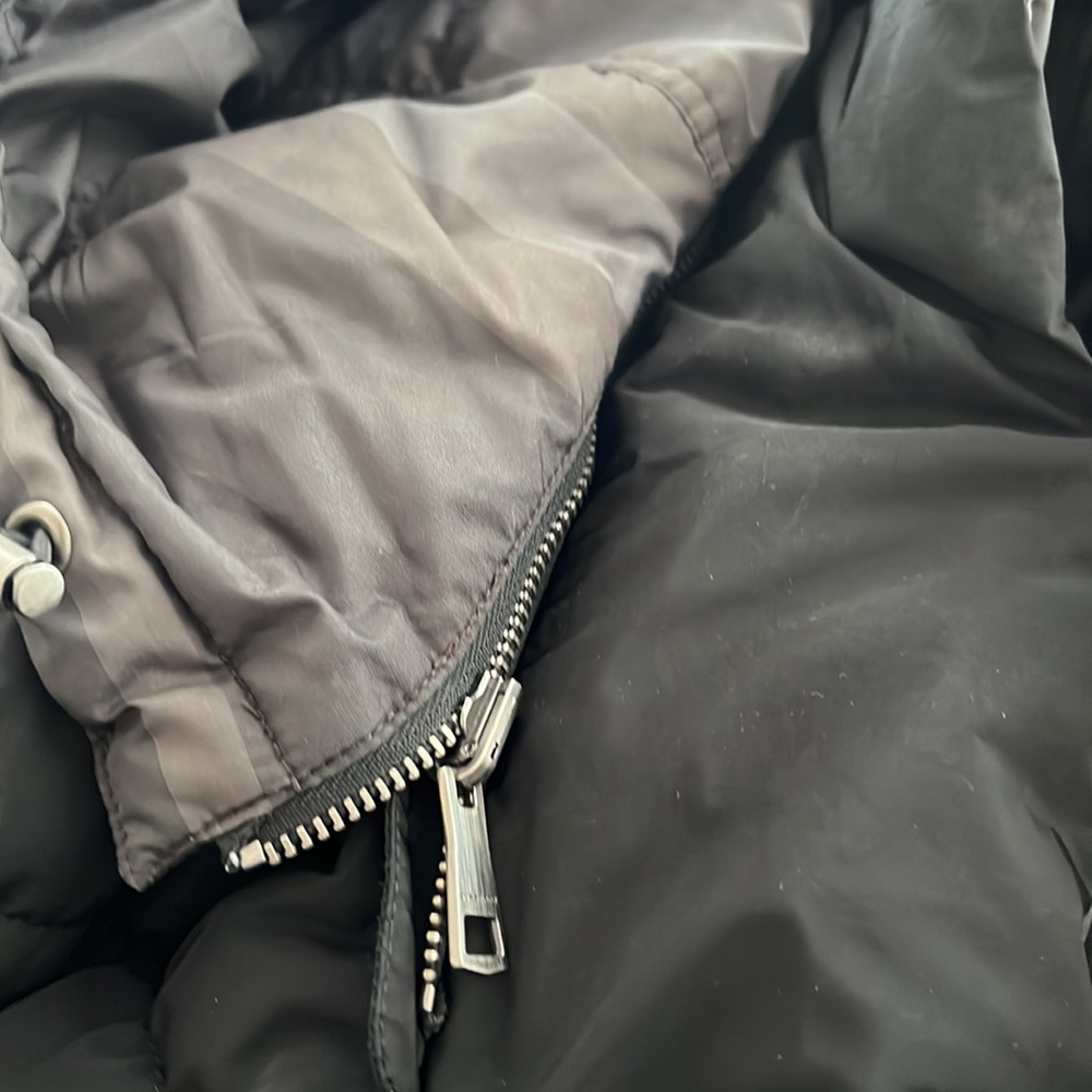 Burberry Down Jacket - image 8